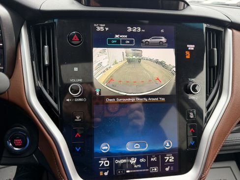 Used 2021 Subaru Outback Touring XT image 11