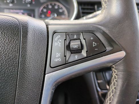 Used 2022 Buick Encore Preferred w/ Safety Package image 22