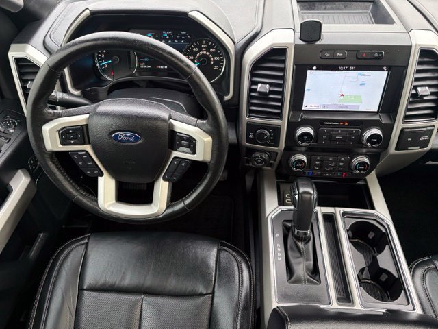 Used 2019 Ford F150 Lariat w/ Equipment Group 502A Luxury AWD/4WD image 3