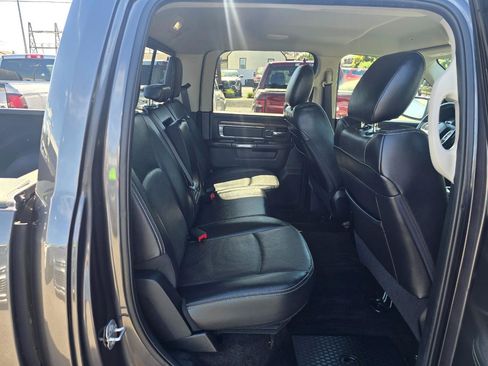 Used 2017 RAM 1500 Laramie w/ Convenience Group AWD/4WD image 15