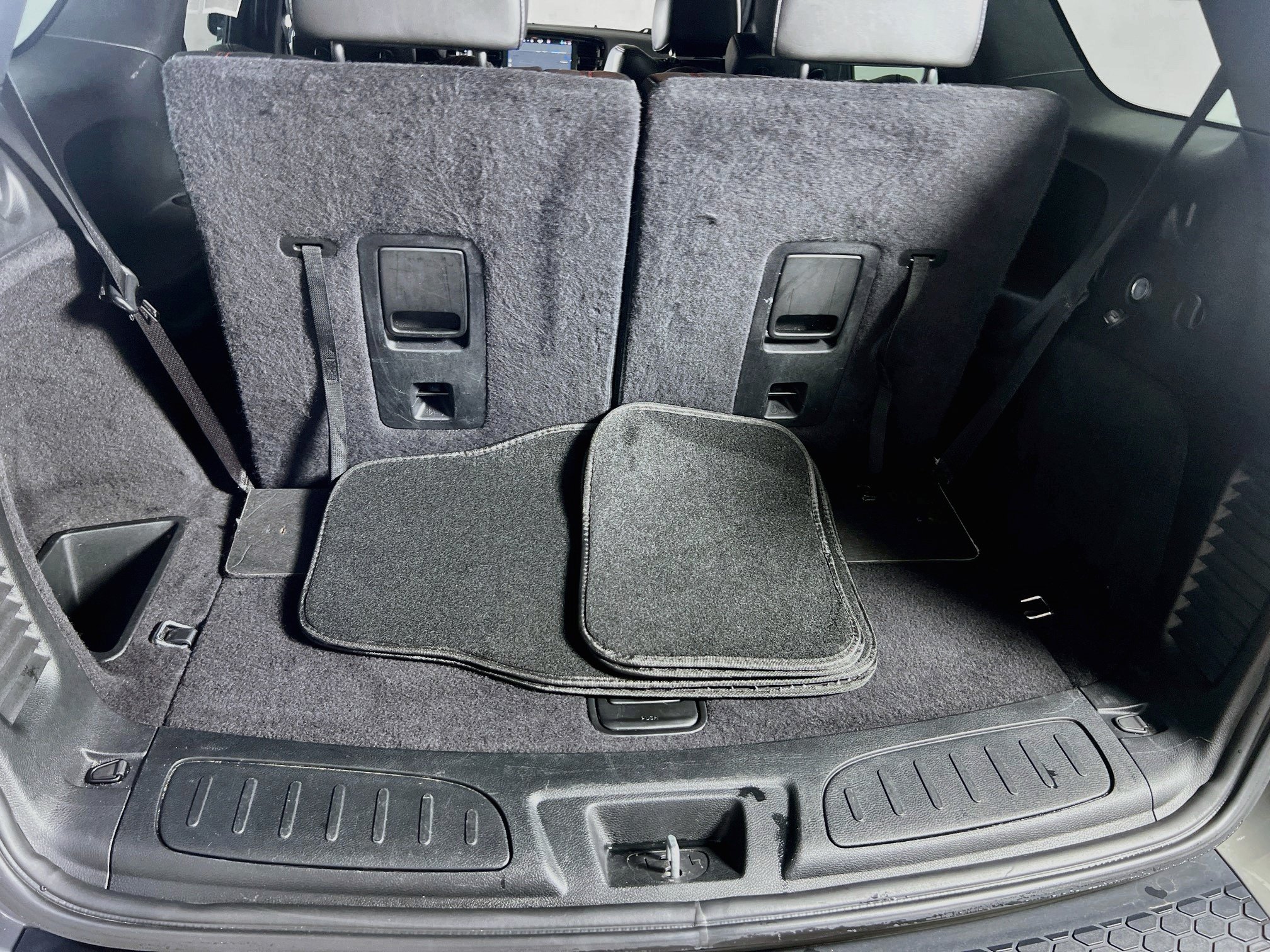 Used 2023 Dodge Durango R/T AWD/4WD image 26