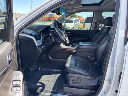 Used 2019 GMC Yukon SLT AWD/4WD image 26