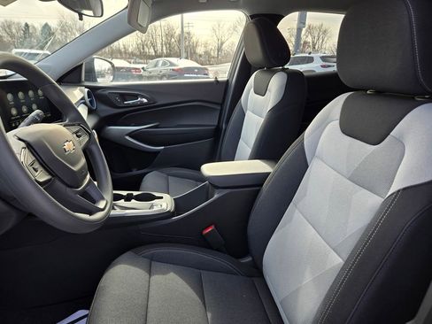 New 2026 Chevrolet Trax LS w/ LS Convenience Package FWD image 14