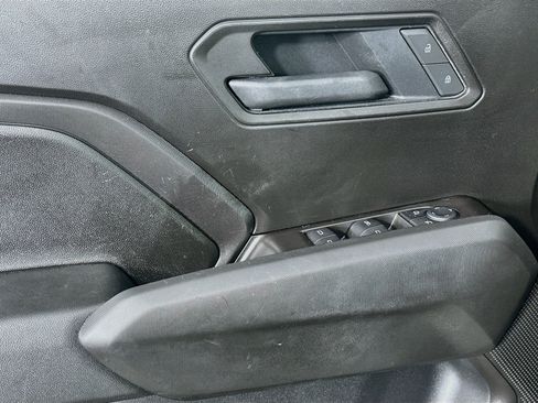 Used 2025 Chevrolet Colorado Trail Boss AWD/4WD image 15