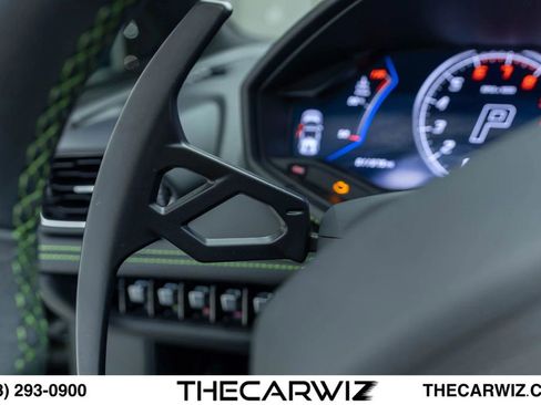 Used 2021 Lamborghini Huracan EVO RWD image 51