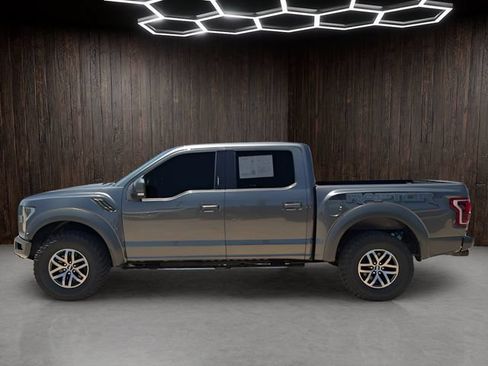 Used 2018 Ford F150 Raptor w/ Equipment Group 802A Luxury AWD/4WD image 4