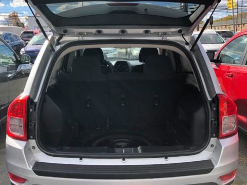 Used 2011 Jeep Compass Latitude image 6