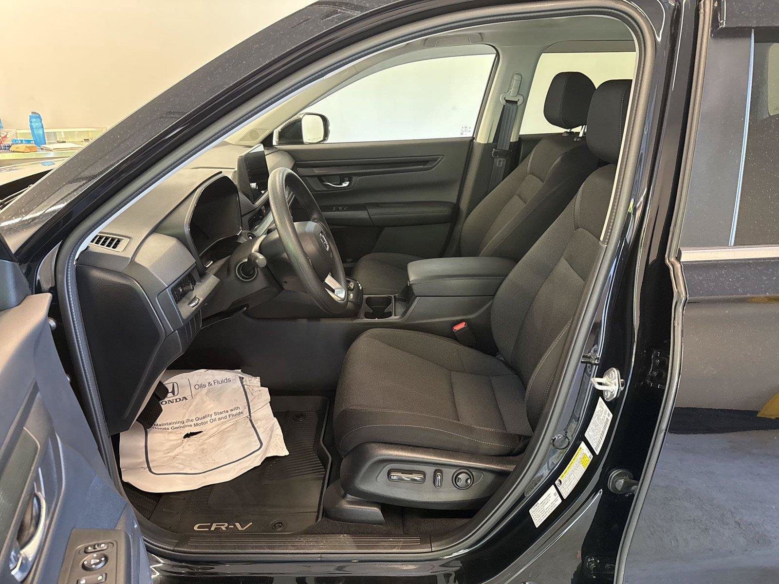 Used 2026 Honda CR-V EX image 13