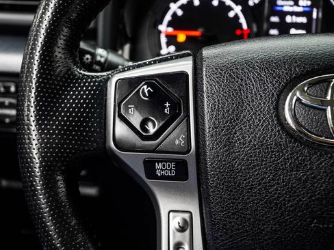 Used 2023 Toyota 4Runner SR5 Premium w/ Moonroof Package RWD image 33