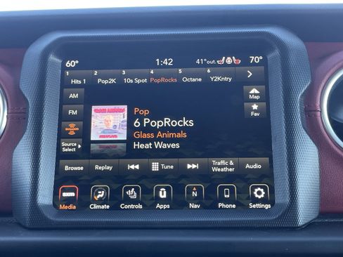 Used 2023 Jeep Wrangler Unlimited Rubicon 4xe image 24