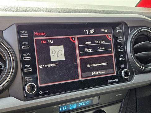 Used 2023 Toyota Tacoma TRD Sport w/ Technology Package image 20