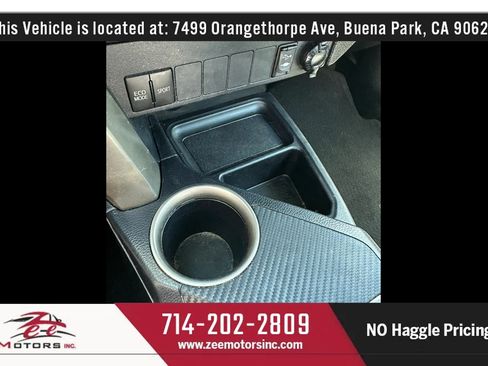 Used 2014 Toyota RAV4 XLE FWD image 35