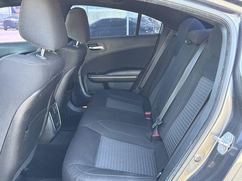 Used 2018 Dodge Charger SXT Plus RWD image 8