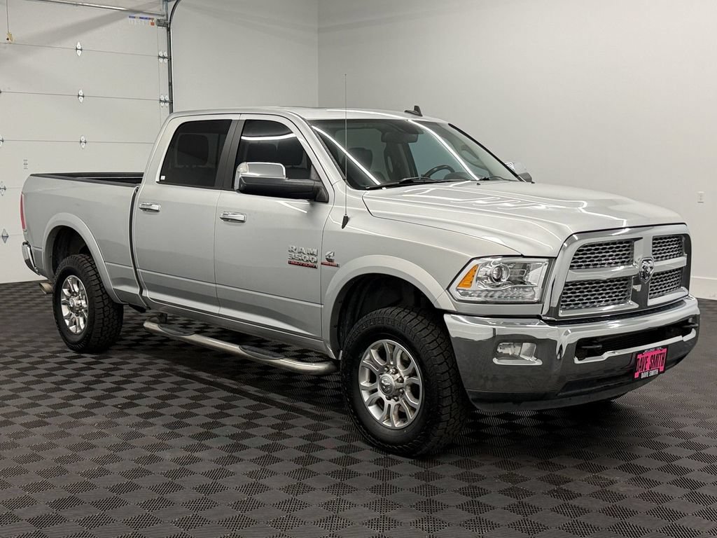 Used 2014 RAM 3500 Laramie w/ Convenience Group AWD/4WD image 7