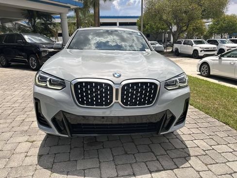 Used 2023 BMW X4 xDrive30i w/ M Sport Package AWD/4WD image 18