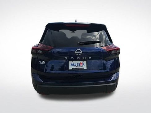 Used 2025 Nissan Rogue SV FWD image 7