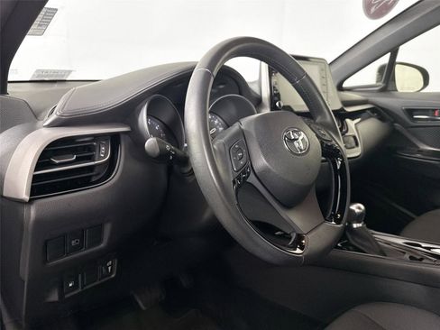 Certified 2022 Toyota C-HR Nightshade image 13