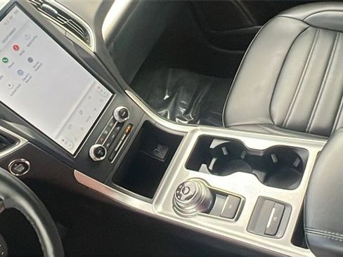 Certified 2024 Ford Edge SEL w/ Convenience Package image 27