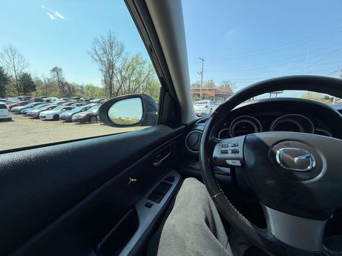 Used 2009 MAZDA MAZDA6 i Grand Touring w/ Moonroof & Bose Pkg image 18