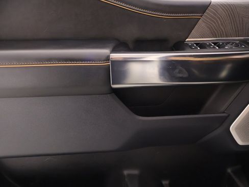 Used 2024 Ford F350 Platinum w/ FX4 Off-Road Package image 16