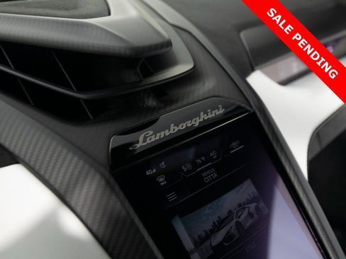 Used 2024 Lamborghini Revuelto AWD/4WD image 28