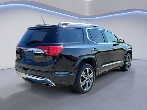 Used 2019 GMC Acadia Denali AWD/4WD image 3