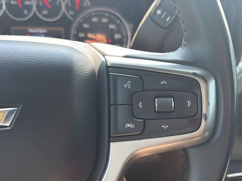 Used 2023 Chevrolet Silverado 2500 LT AWD/4WD image 23