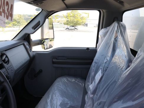 New 2026 Ford F750 2WD Regular Cab Super Duty image 10
