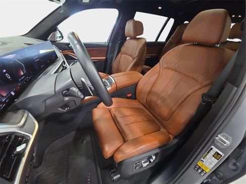 Certified 2023 BMW X7 M60i w/ Executive Package image 12