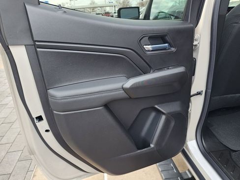 New 2026 GMC Canyon Elevation w/ Convenience Package image 41