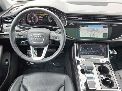Certified 2023 Audi Q8 Premium image 12