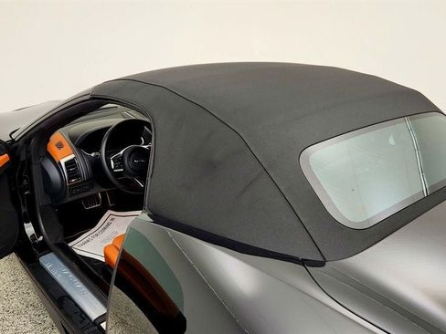 Used 2024 Jaguar F-TYPE R-Dynamic RWD image 10