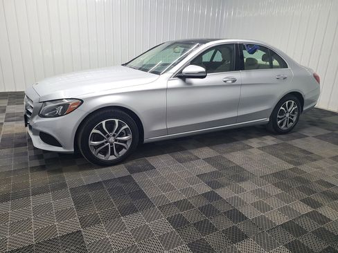 Used 2016 Mercedes-Benz C 300 4MATIC Sedan image 8