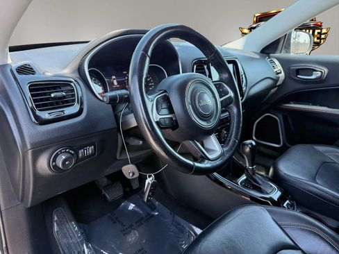 Used 2019 Jeep Compass Limited FWD image 17