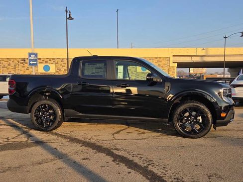 New 2026 Ford Maverick Lariat w/ Black Appearance Package image 3