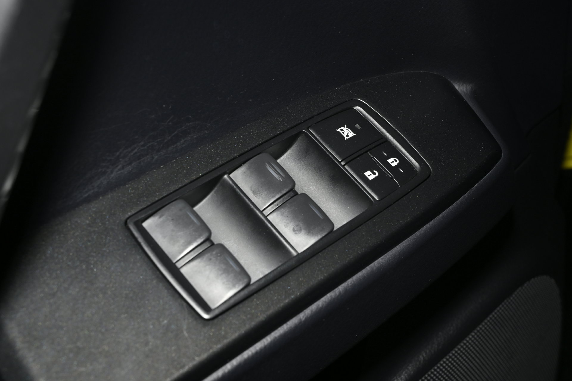 Used 2023 Lexus GX 460 Luxury w/ Sport Design Package AWD/4WD image 25