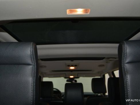 Used 2016 Land Rover LR4 HSE Silver Edition AWD/4WD image 28