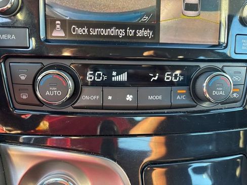 Used 2023 Nissan Maxima Platinum w/ Sport Mat Group image 17