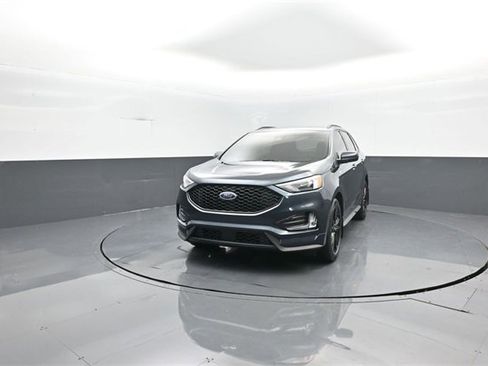 Used 2022 Ford Edge ST-Line image 3