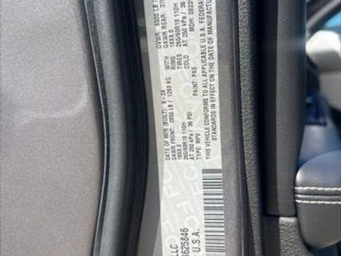 Certified 2024 Jeep Grand Cherokee L Laredo RWD image 36