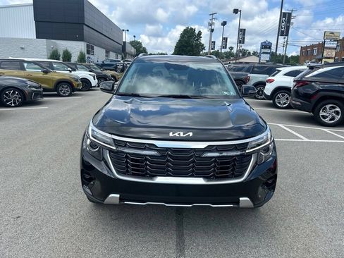 Certified 2024 Kia Seltos S AWD/4WD image 2