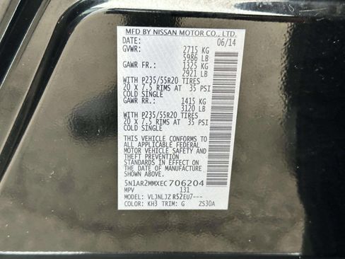 Used 2014 Nissan Pathfinder Platinum w/ Cargo Package image 35