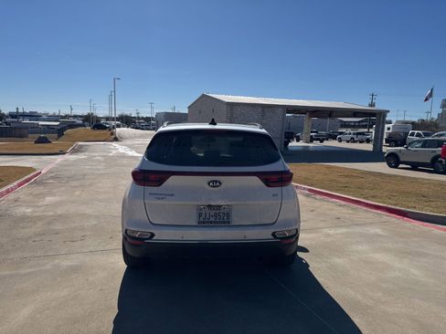 Used 2021 Kia Sportage EX w/ EX Technology Package image 5