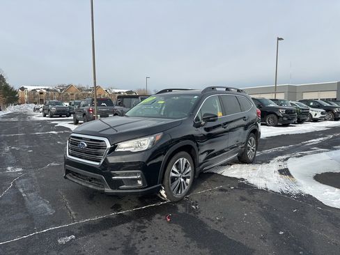 Used 2019 Subaru Ascent Limited w/ Popular Package #3 image 1