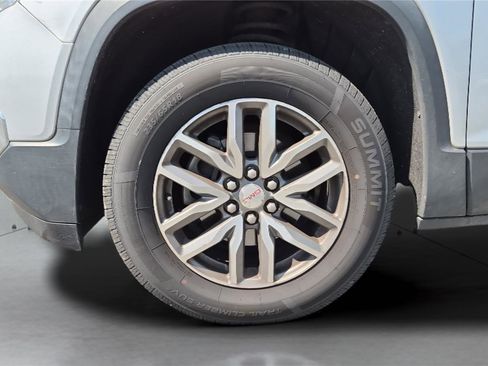Used 2018 GMC Acadia SLE FWD image 23