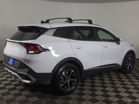 Used 2024 Kia Sportage EX image 10