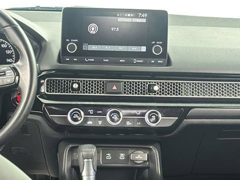 Used 2025 Honda Civic Sport image 16