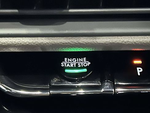 Used 2024 Lincoln Corsair FWD w/ Equipment Group 101A image 24