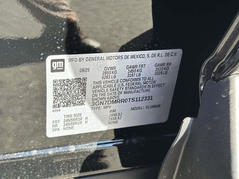 New 2026 Chevrolet Equinox EV LT image 27