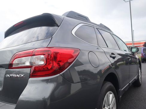 Used 2018 Subaru Outback 2.5i Premium AWD/4WD image 33